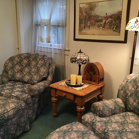 Brookview Manor Inn Canadensis Ngoại thất bức ảnh