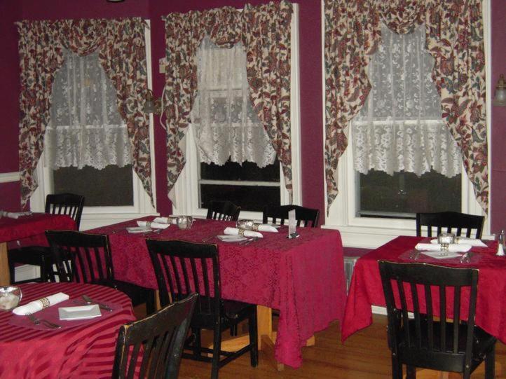 Brookview Manor Inn Canadensis Ngoại thất bức ảnh
