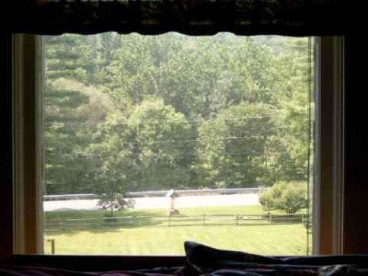 Brookview Manor Inn Canadensis Ngoại thất bức ảnh